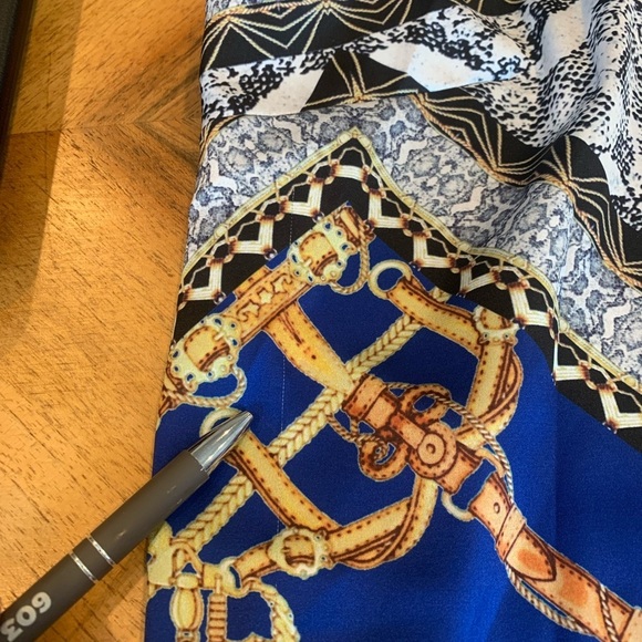 I.N.C Satin Blue Blouse Top Women’s XL Extra Large Sleeveless w/ Chain Detail - Picture 7 of 7